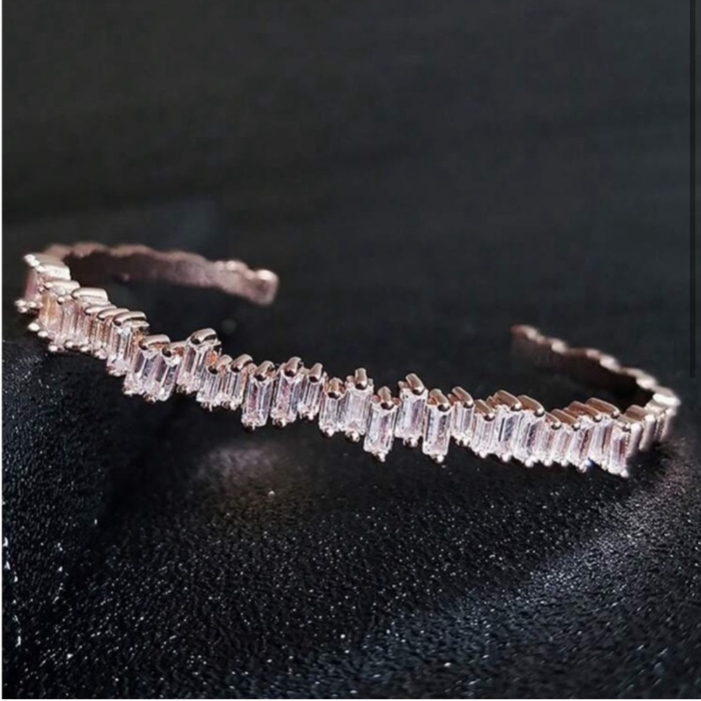 Rose Gold Ice Princess Rhinestone Bracelet - Picture 2 of 6